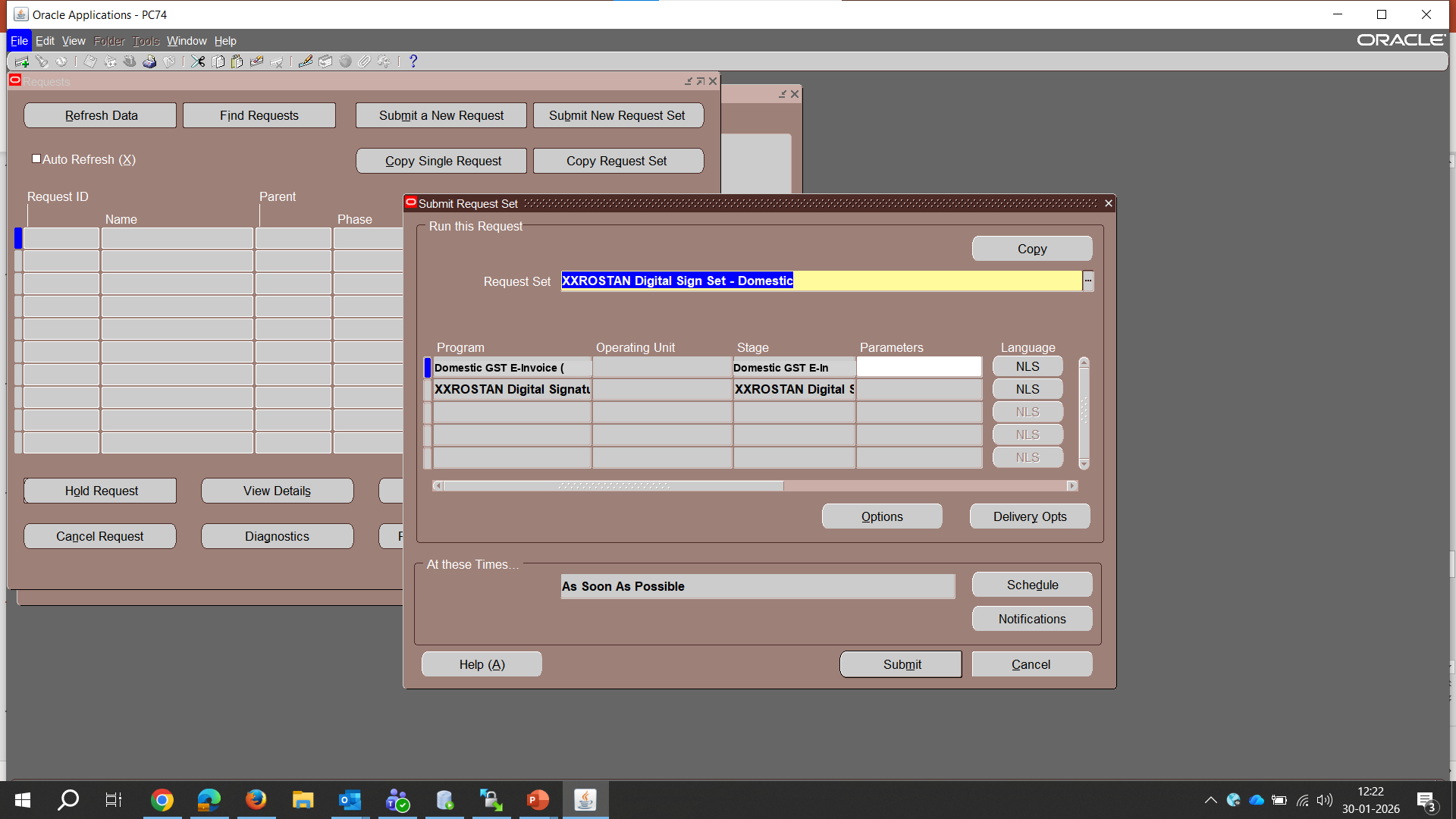 Oracle EBS Submit Request Set window with a two-stage request set selected
